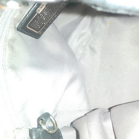 Coach Black‎ and Brown Signature Shoulder Bag - Picture 12 of 14